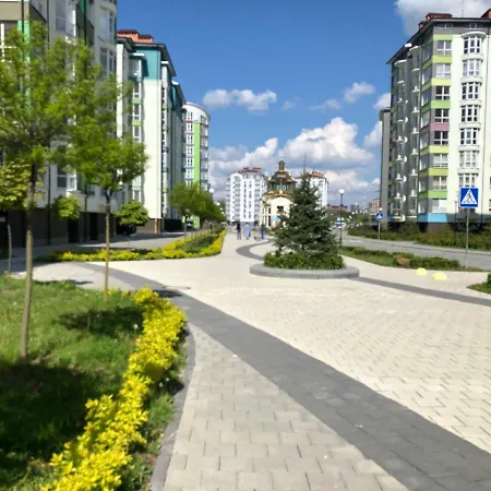 Apart Reserve Sloboda Loft 伊万诺-弗兰科夫斯克 外观 照片